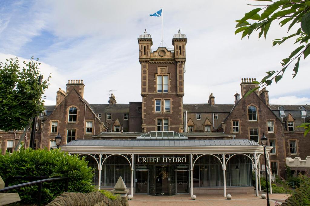 Crieff Hydro commit to charity partnership